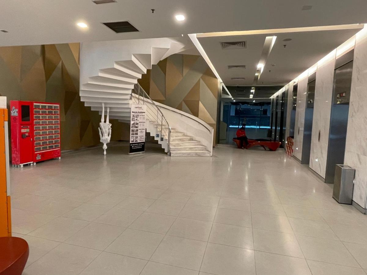 Mercu Summer Suite Klcc By Kuminshu 쿠알라룸푸르 외부 사진