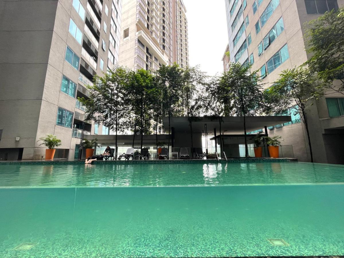 Mercu Summer Suite Klcc By Kuminshu 쿠알라룸푸르 외부 사진
